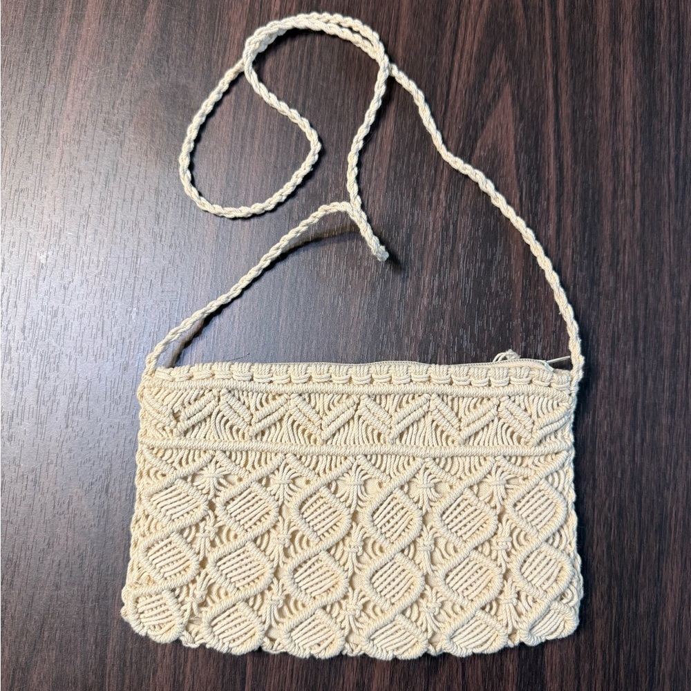 Handcrafted Cream Macramé Crossbody Bag